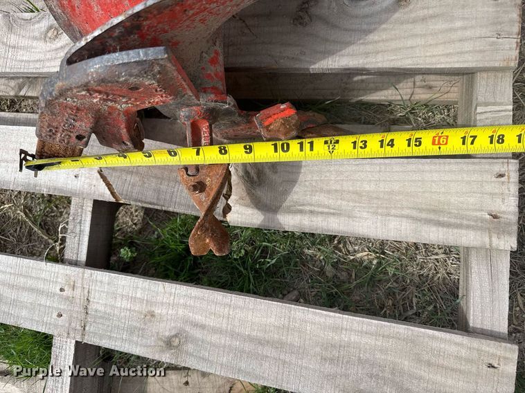 image for item EG6310 Swisher log splitter