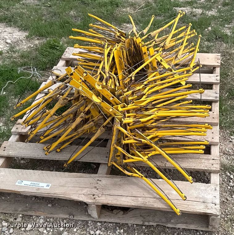 image for item EG6312 Milo guards  