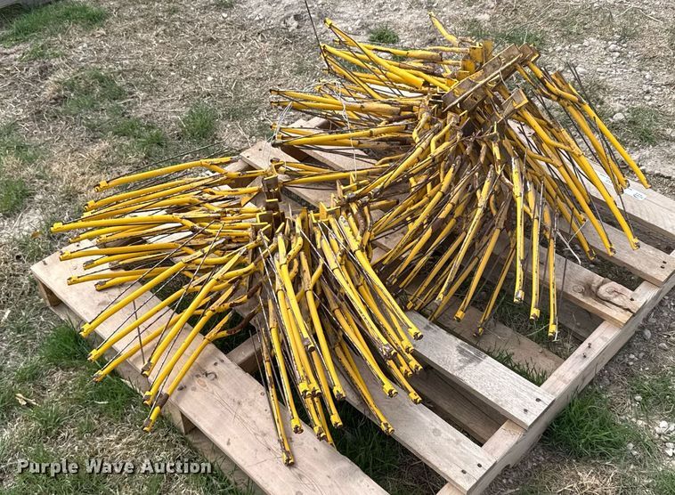 image for item EG6312 Milo guards  