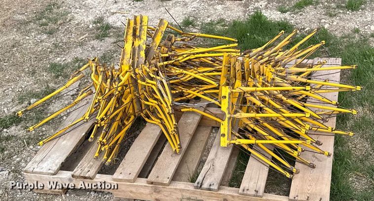 image for item EG6312 Milo guards  