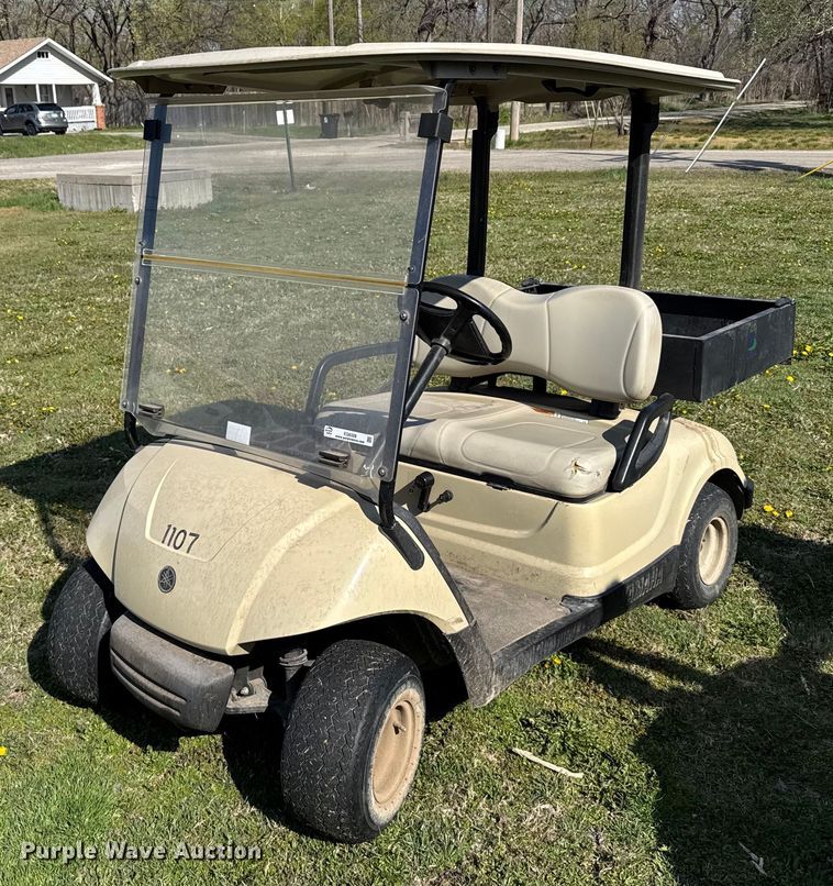 image for item EG6328 2014 Yamaha YDRAX5 golf cart