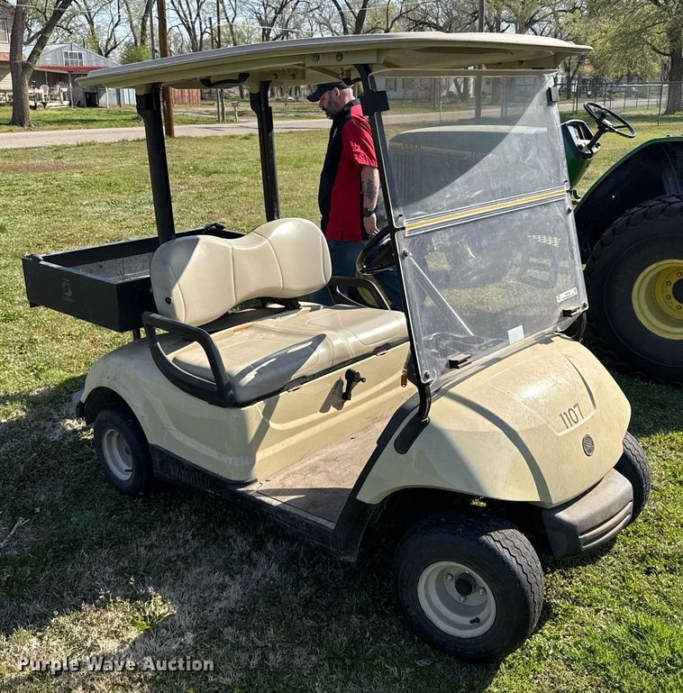 image for item EG6328 2014 Yamaha YDRAX5 golf cart