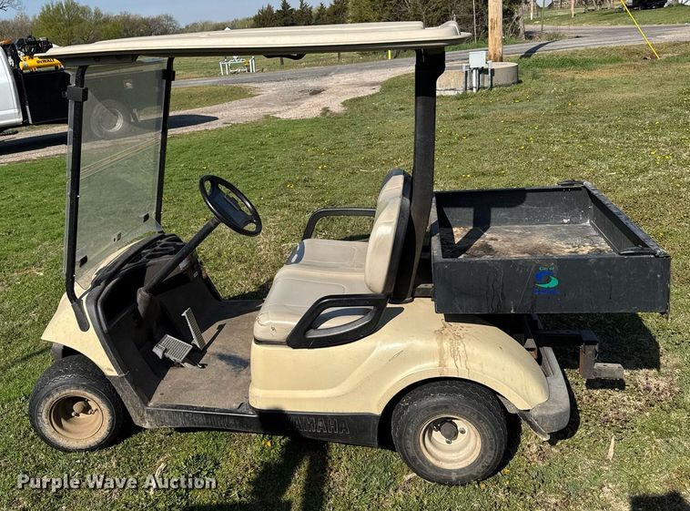 image for item EG6328 2014 Yamaha YDRAX5 golf cart