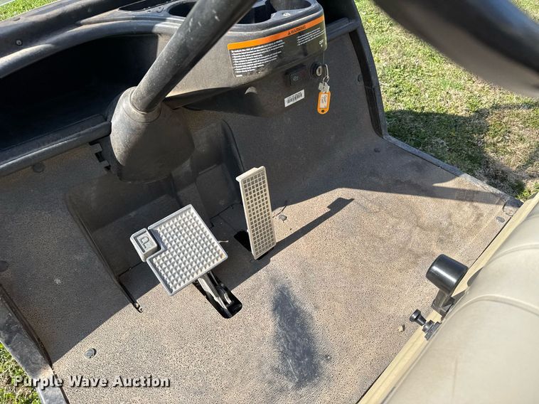 image for item EG6328 2014 Yamaha YDRAX5 golf cart