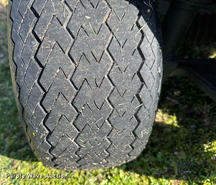 image for item EG6328 2014 Yamaha YDRAX5 golf cart