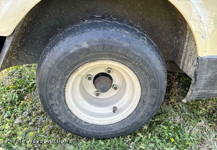 image for item EG6328 2014 Yamaha YDRAX5 golf cart