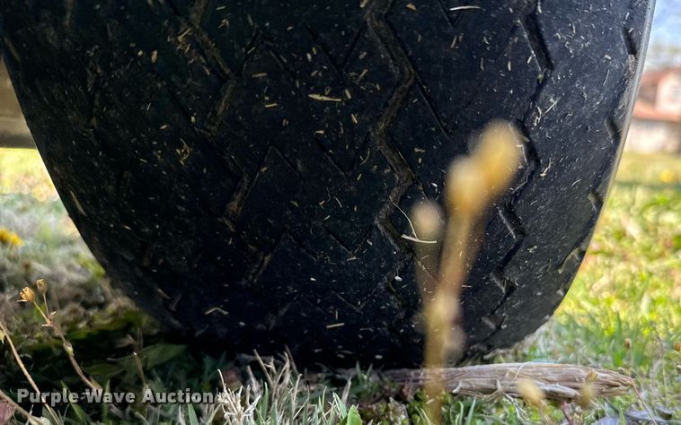 image for item EG6328 2014 Yamaha YDRAX5 golf cart