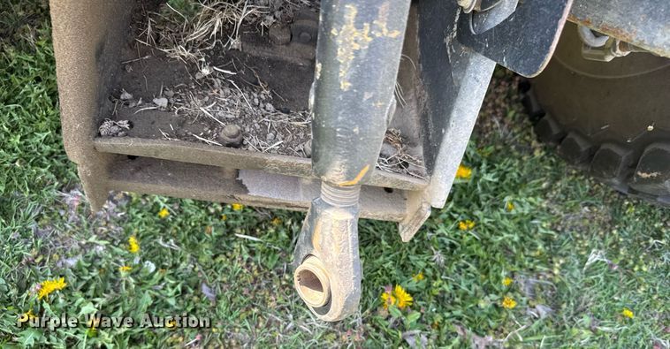 image for item EG6329 1992 John Deere 5300 tractor