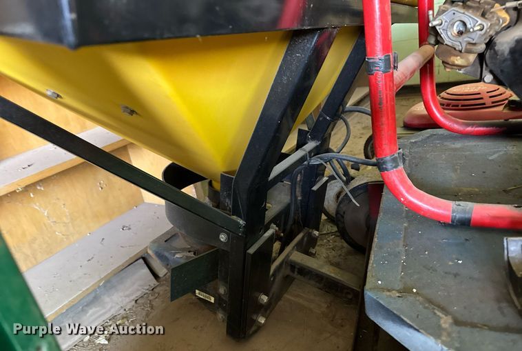 image for item EG6332 Spreader