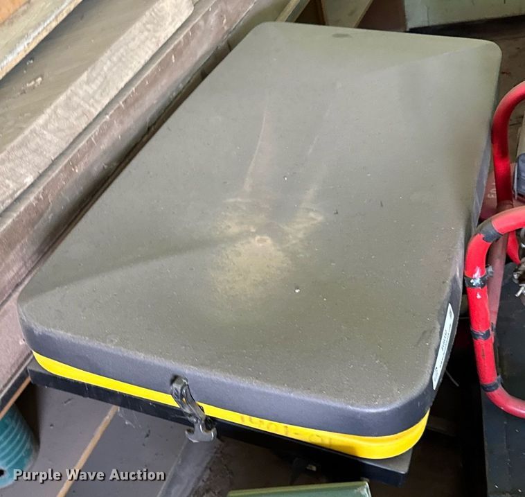 image for item EG6332 Spreader