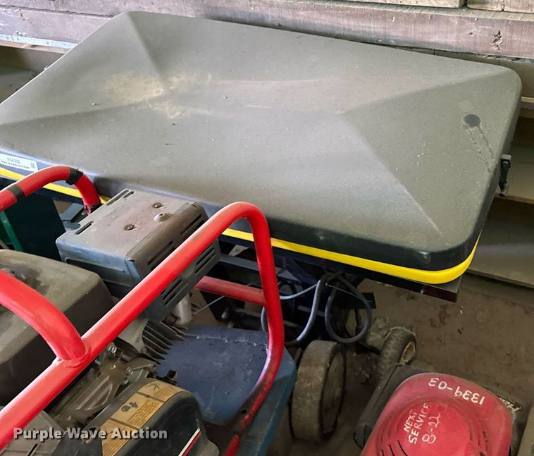 image for item EG6332 Spreader