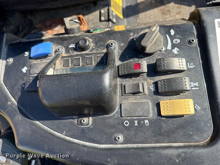 image for item EG6337 Jacobson HR700 ZTR lawn mower