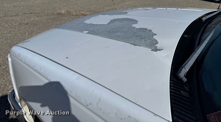 image for item EG6374 1999 Chevrolet Suburban SUV