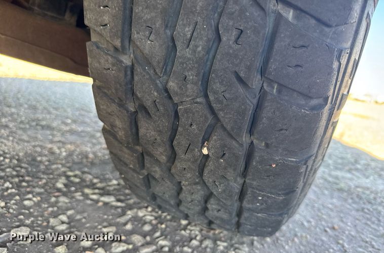 image for item EG6374 1999 Chevrolet Suburban SUV