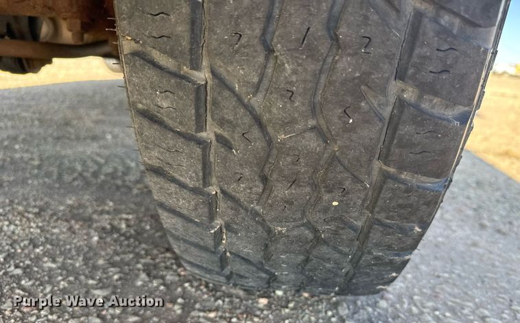 image for item EG6374 1999 Chevrolet Suburban SUV