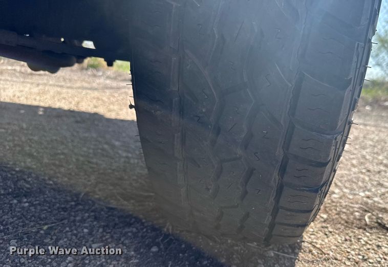 image for item EG6374 1999 Chevrolet Suburban SUV