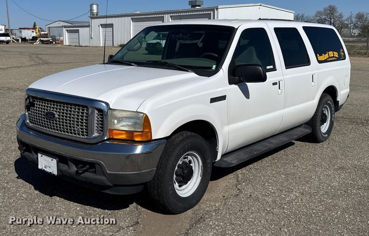 image for item EG6375 2001 Ford Excursion XLT SUV