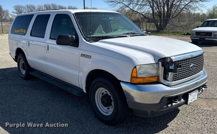 image for item EG6375 2001 Ford Excursion XLT SUV