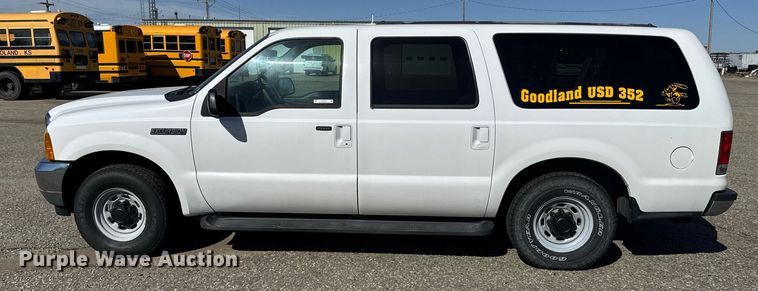 image for item EG6375 2001 Ford Excursion XLT SUV