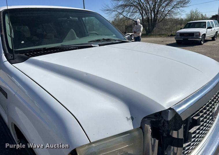 image for item EG6375 2001 Ford Excursion XLT SUV