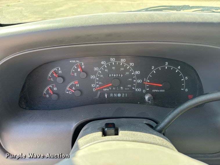 image for item EG6375 2001 Ford Excursion XLT SUV