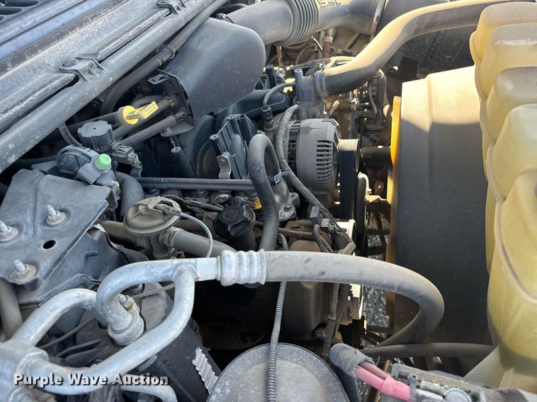 image for item EG6375 2001 Ford Excursion XLT SUV