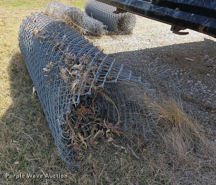 image for item EH8867 (4) rolls of chain link fence