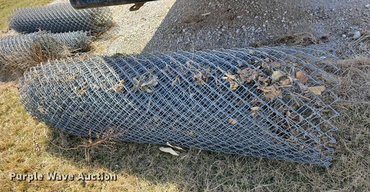 image for item EH8867 (4) rolls of chain link fence