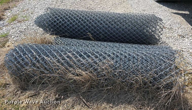 image for item EH8867 (4) rolls of chain link fence