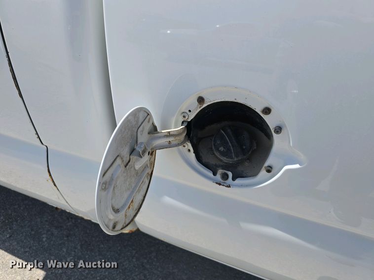 image for item EH8869 2004 Chevrolet Silverado 1500 pickup truck