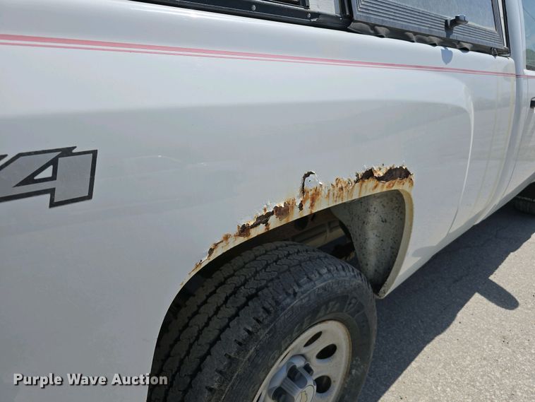 image for item EH8870 2007 Chevrolet Silverado 1500 pickup truck