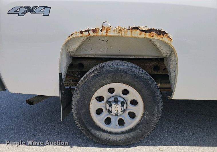 image for item EH8870 2007 Chevrolet Silverado 1500 pickup truck