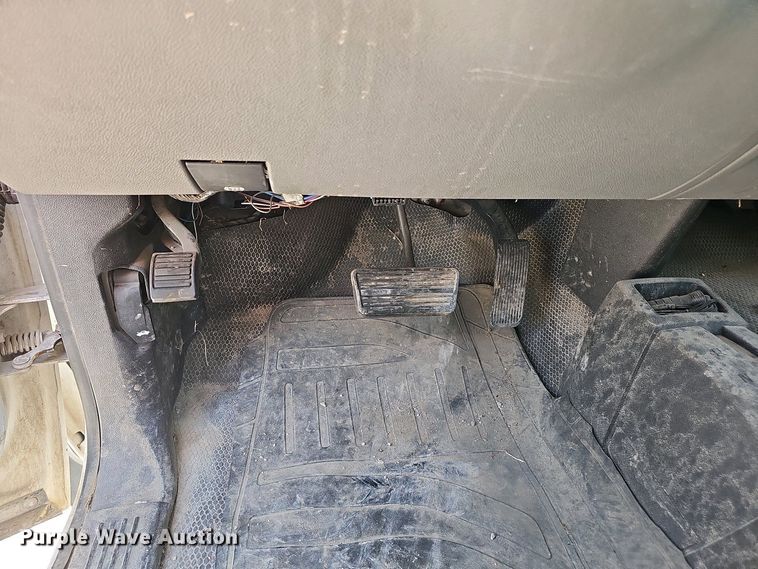 image for item EH8870 2007 Chevrolet Silverado 1500 pickup truck