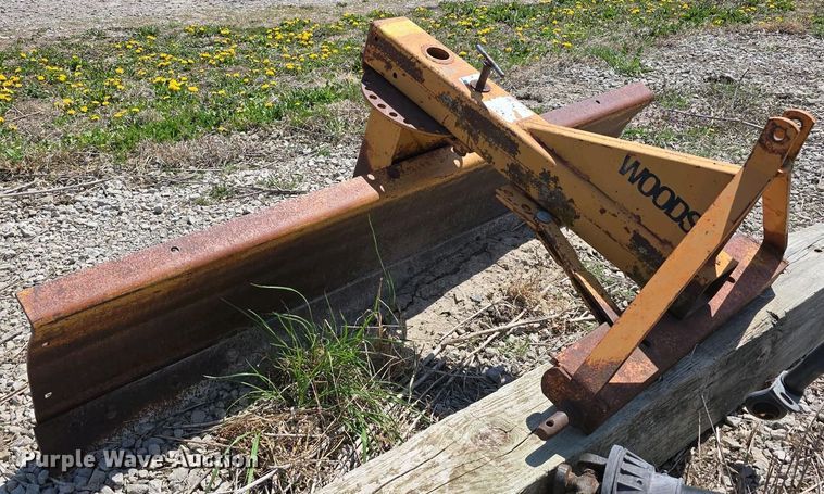 image for item EH8871 Woods RB700 blade