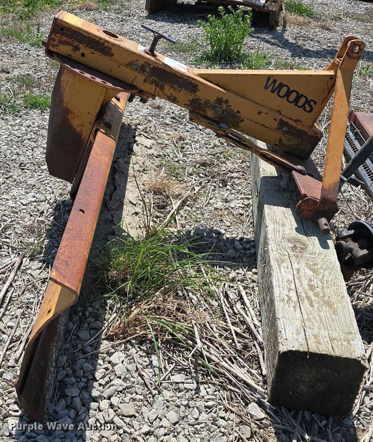 image for item EH8871 Woods RB700 blade