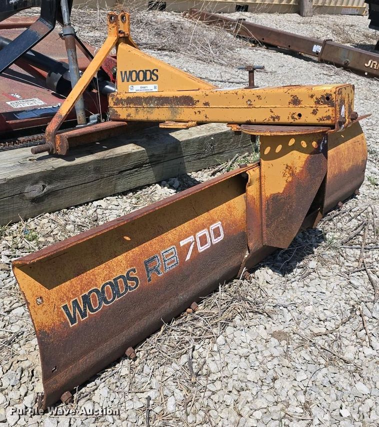 image for item EH8871 Woods RB700 blade