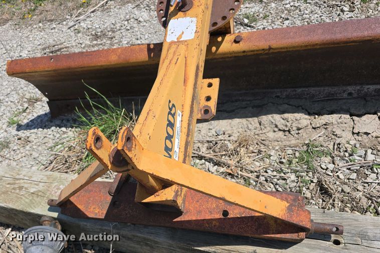 image for item EH8871 Woods RB700 blade