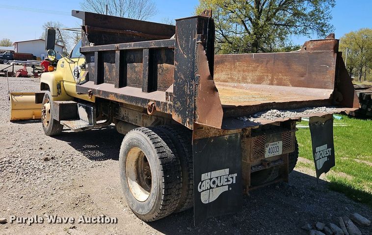 image for item EI8960 1995 GMC TopKick C6 dump truck