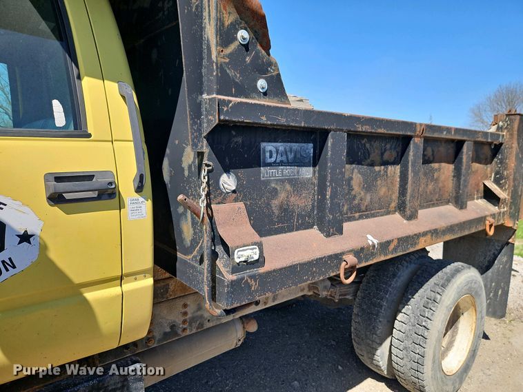 image for item EI8960 1995 GMC TopKick C6 dump truck