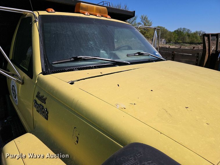 image for item EI8960 1995 GMC TopKick C6 dump truck