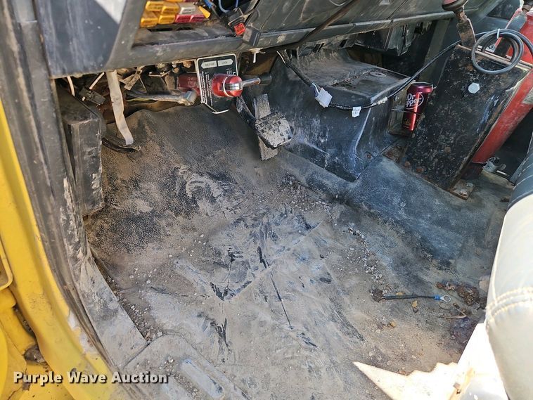 image for item EI8960 1995 GMC TopKick C6 dump truck