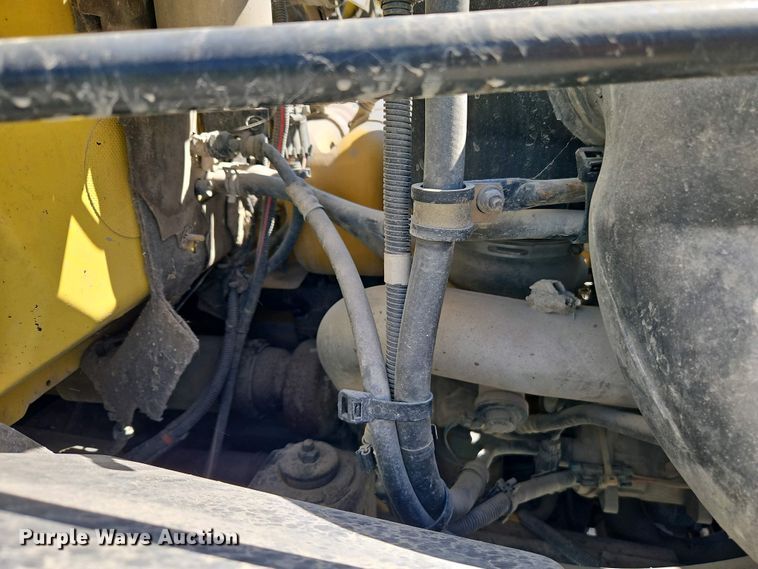 image for item EI8960 1995 GMC TopKick C6 dump truck