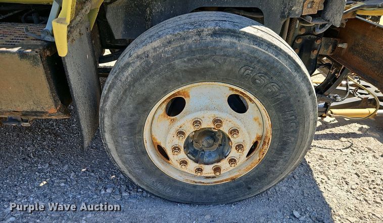 image for item EI8960 1995 GMC TopKick C6 dump truck