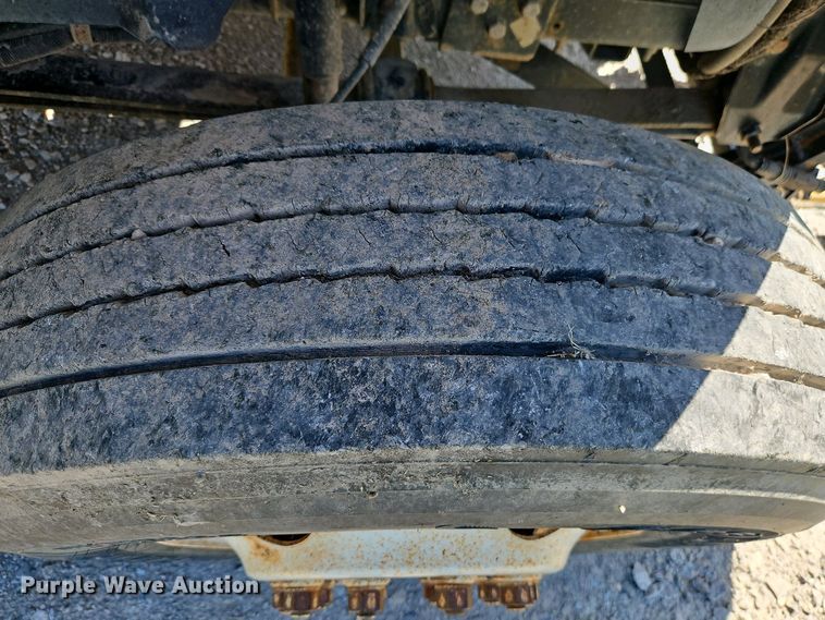 image for item EI8960 1995 GMC TopKick C6 dump truck