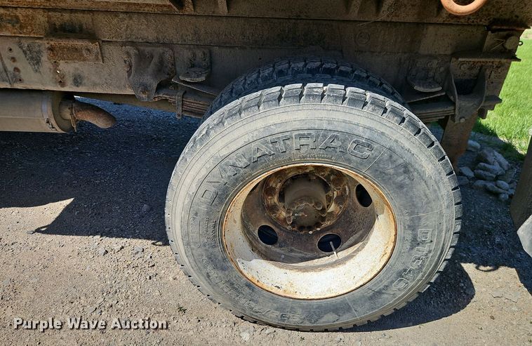 image for item EI8960 1995 GMC TopKick C6 dump truck