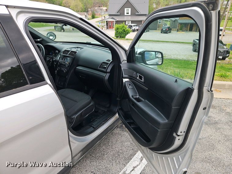 image for item EI8962 2017 Ford Explorer Police Interceptor SUV