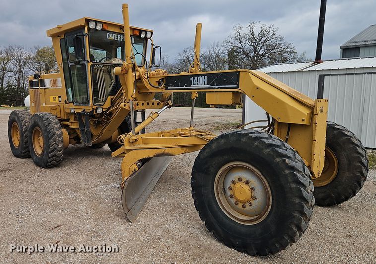 image for item EI8963 1999 Caterpillar 140H motor grader