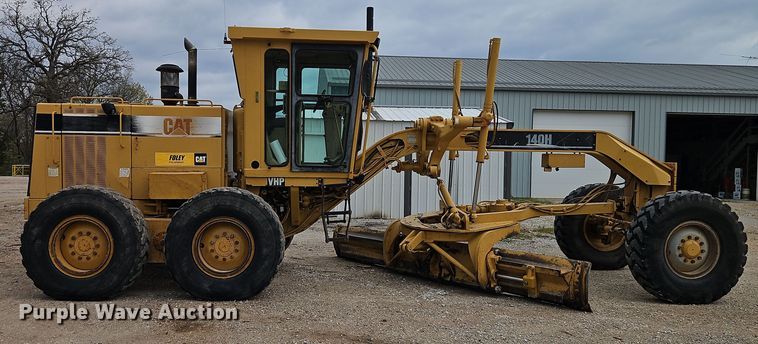 image for item EI8963 1999 Caterpillar 140H motor grader