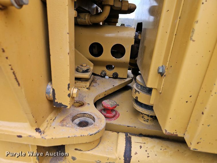 image for item EI8963 1999 Caterpillar 140H motor grader