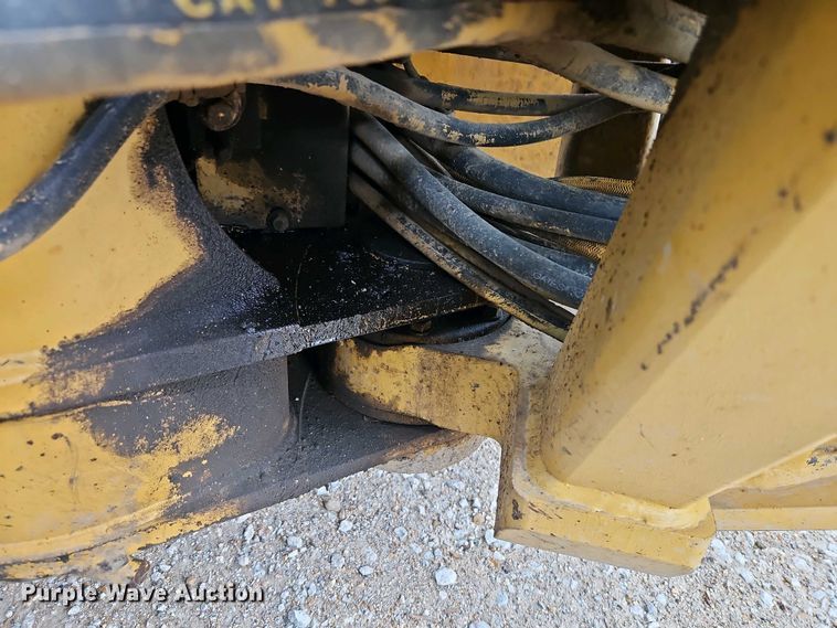 image for item EI8963 1999 Caterpillar 140H motor grader